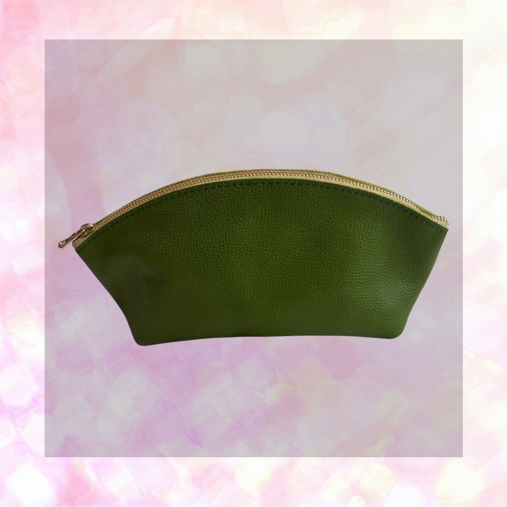 🦄 Portland Leather Total Eclipse Makeup Bag – Mantis (Unreleased Color)